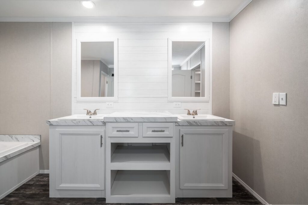 clayton savannah all american bathroom 4