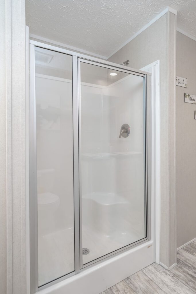 clayton savannah benjamin bathroom
