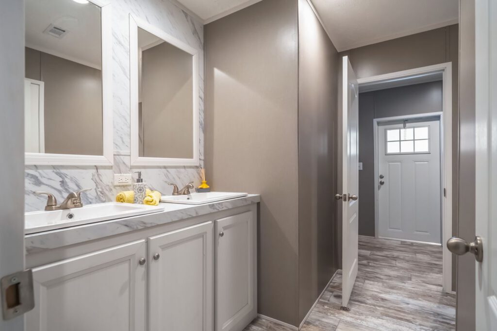 clayton savannah cascade bathroom 5