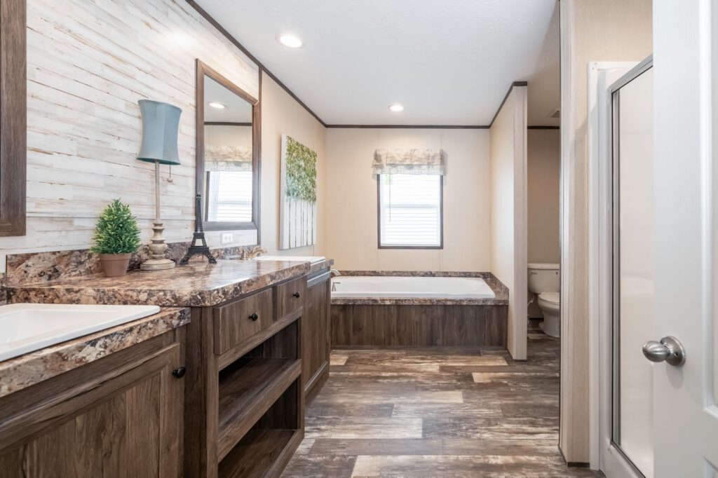 Clayton Savannah Hardin Bathroom 2