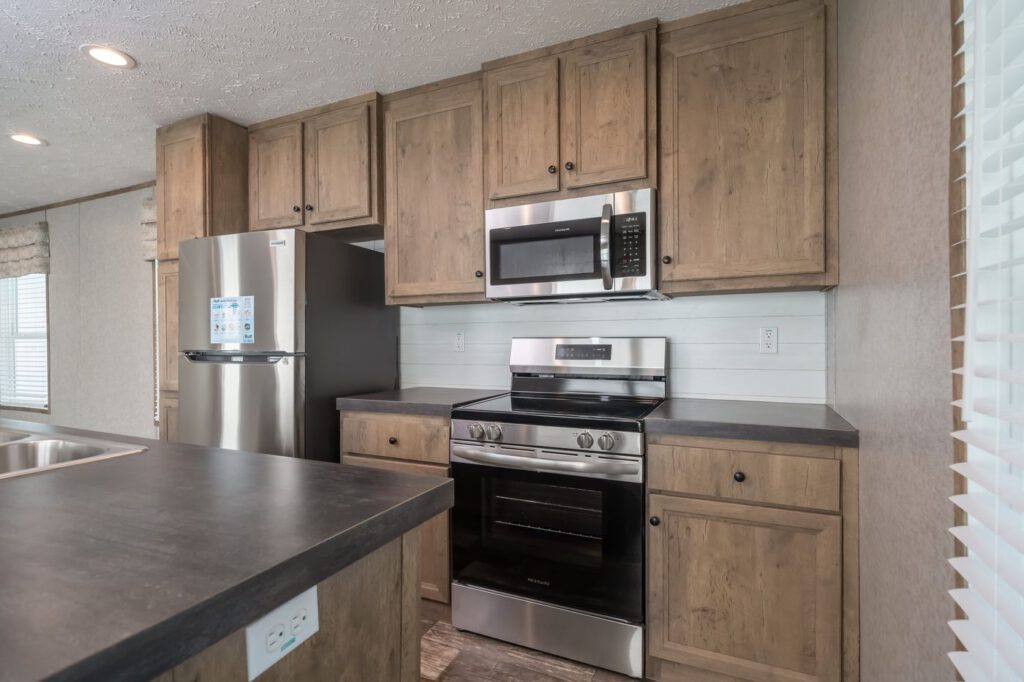 Clayton Savannah Lakeside Cottage Kitchen 7