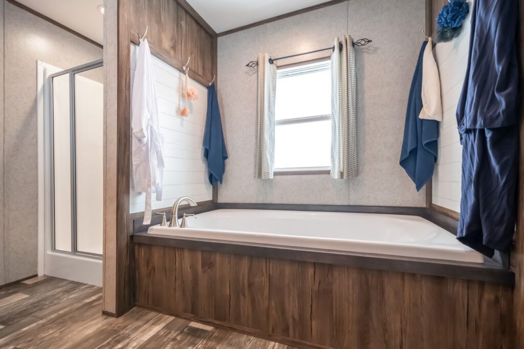 Clayton Savannah Liberty Bathroom