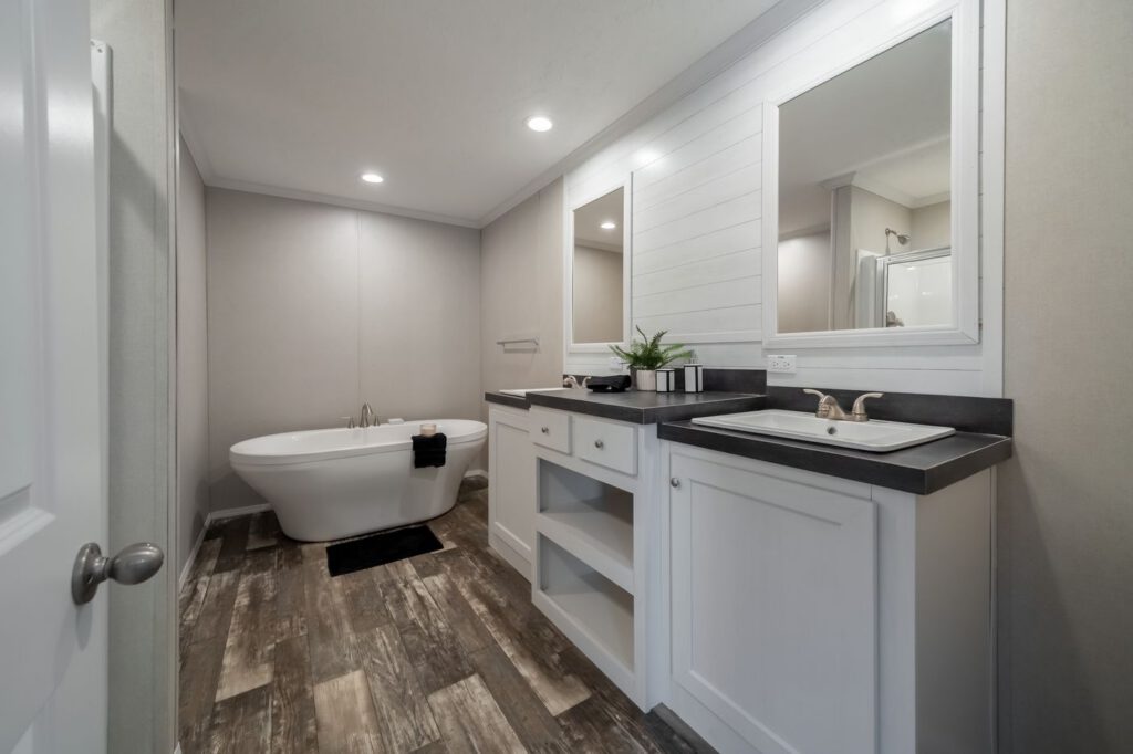 Clayton Savannah Northshore Bathroom 5