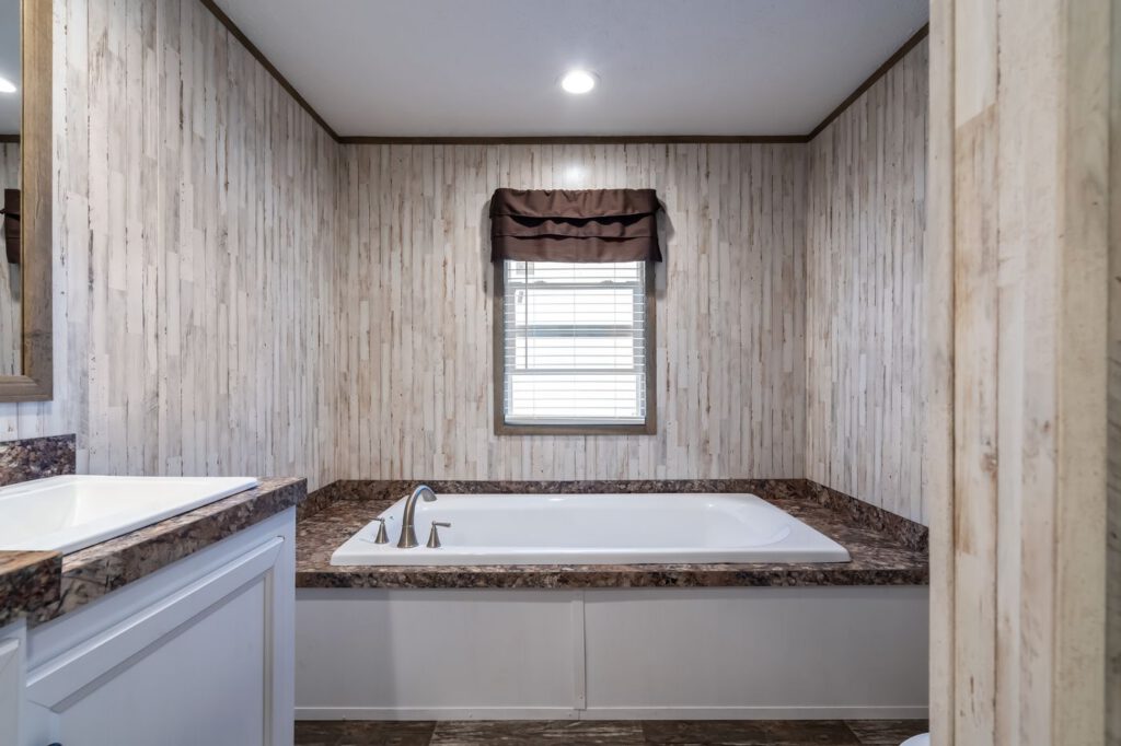 Clayton Savannah Number One Bathroom 2