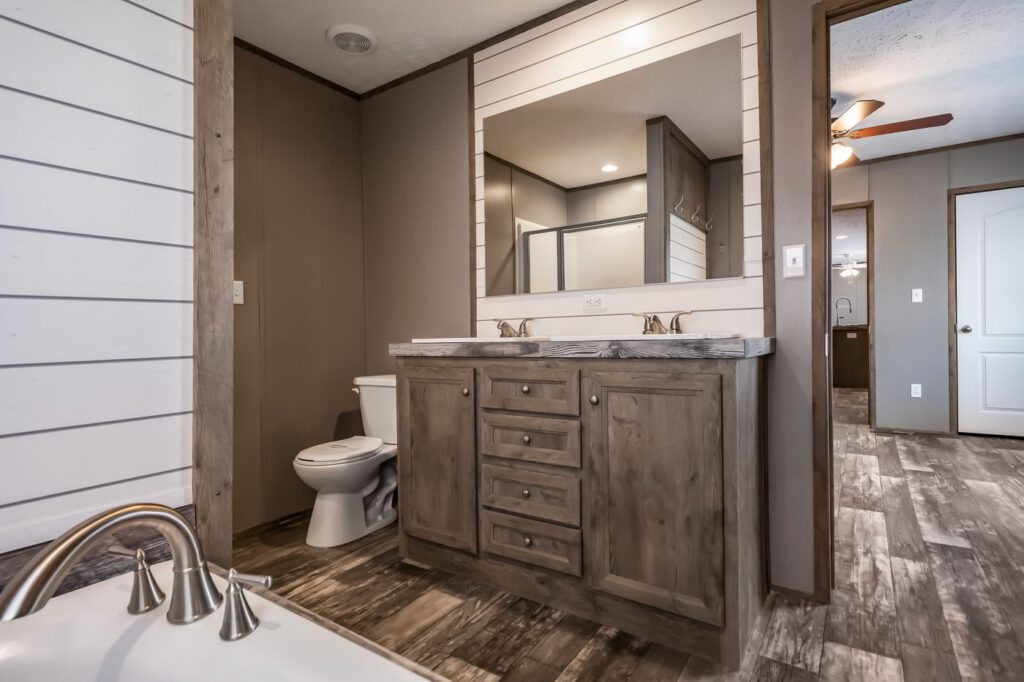 Clayton Savannah Peyton Bathroom 3