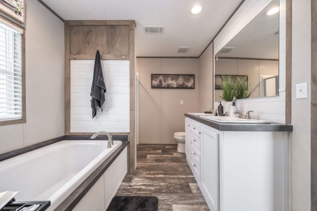Clayton Savannah Riverhaven Bathroom 4