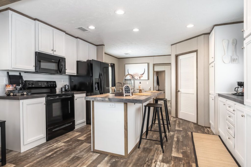 Clayton Savannah Riverhaven Kitchen