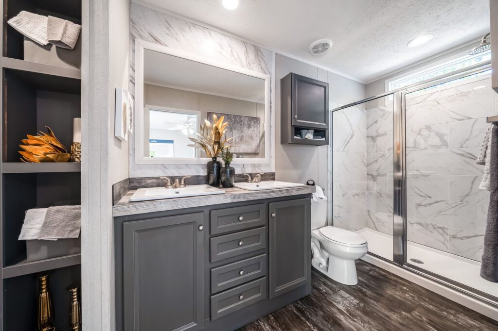 Clayton Savannah Riverview Bathroom 2