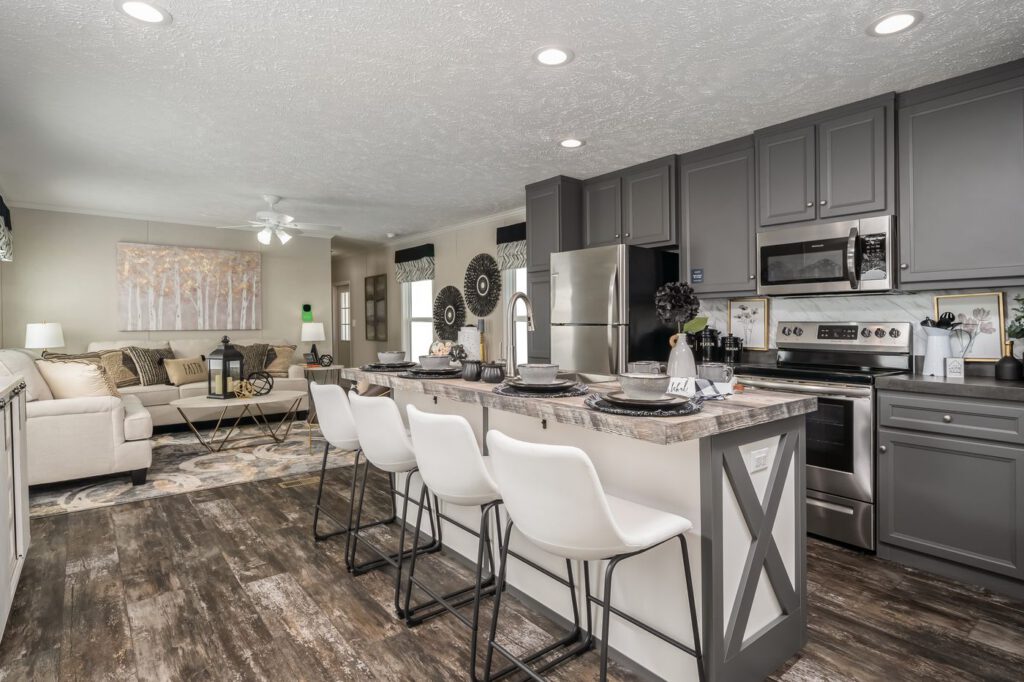 Clayton Savannah Riverview Kitchen