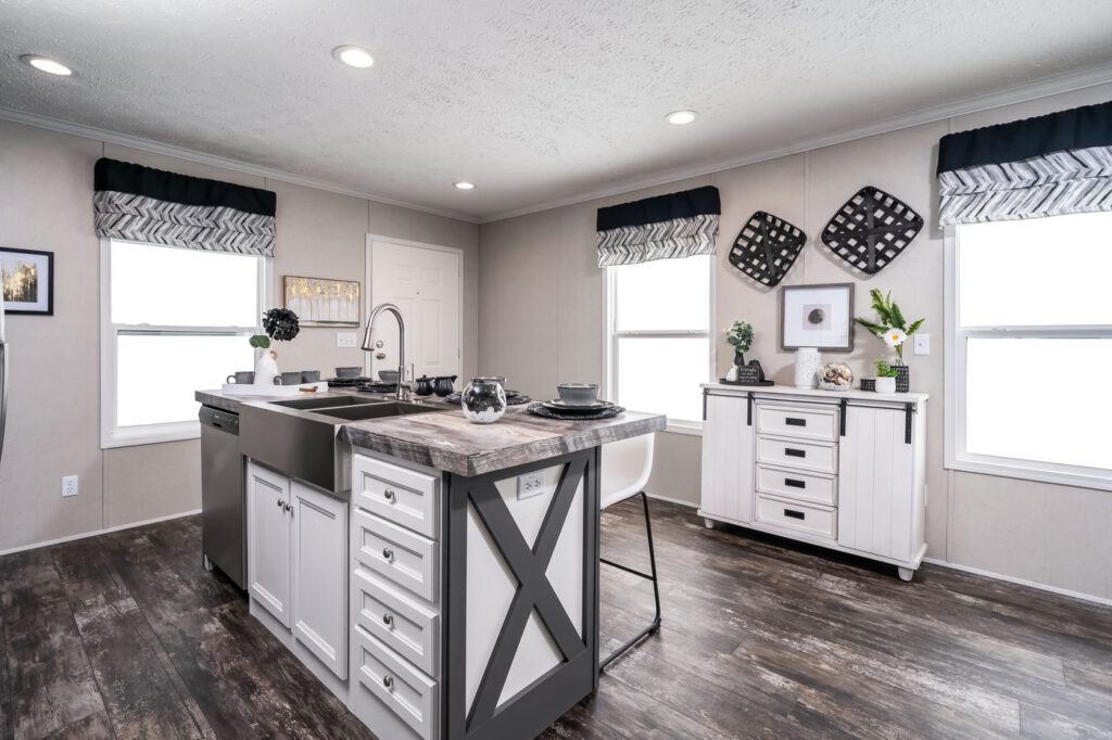 Clayton Savannah Riverview Kitchen 8
