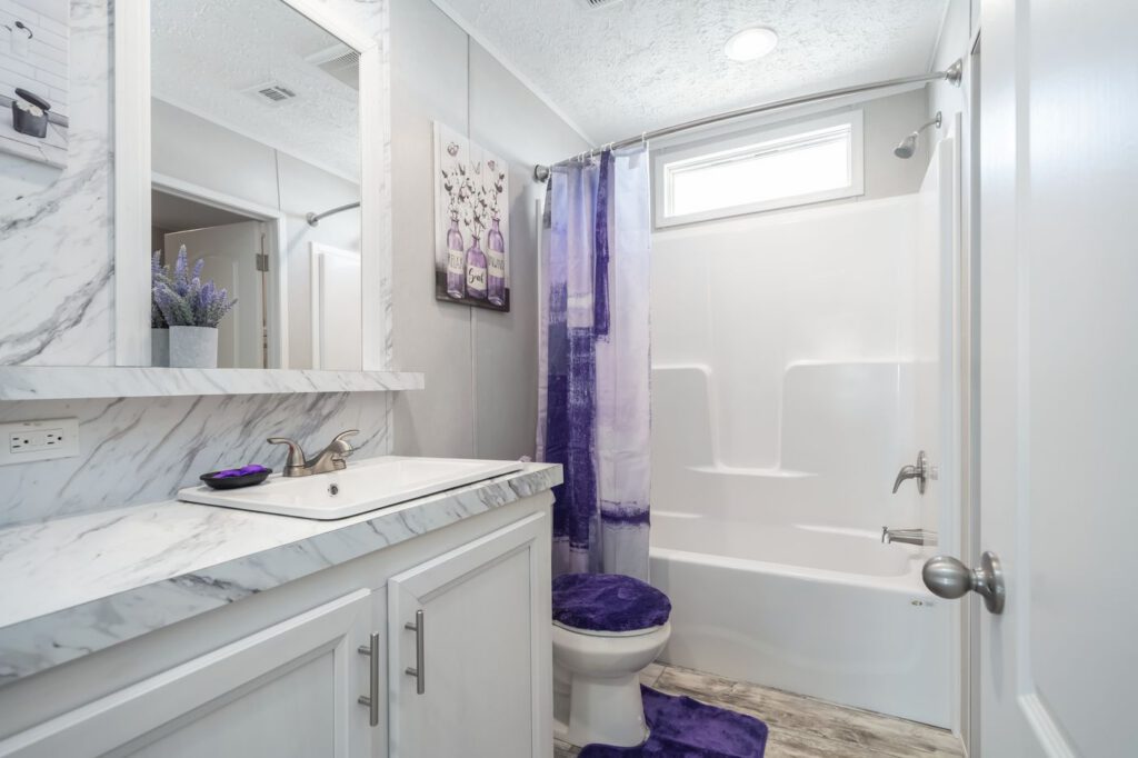 Clayton Savannah Stella Bathroom 2