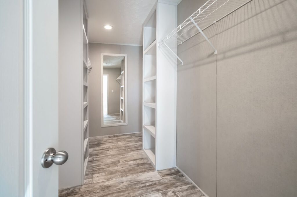 Clayton Savannah Stella Utility Room