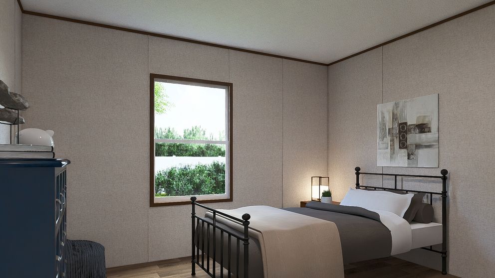 Tru Redwood Bedroom 3