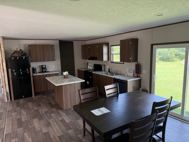 tru sycamore display kitchen 2
